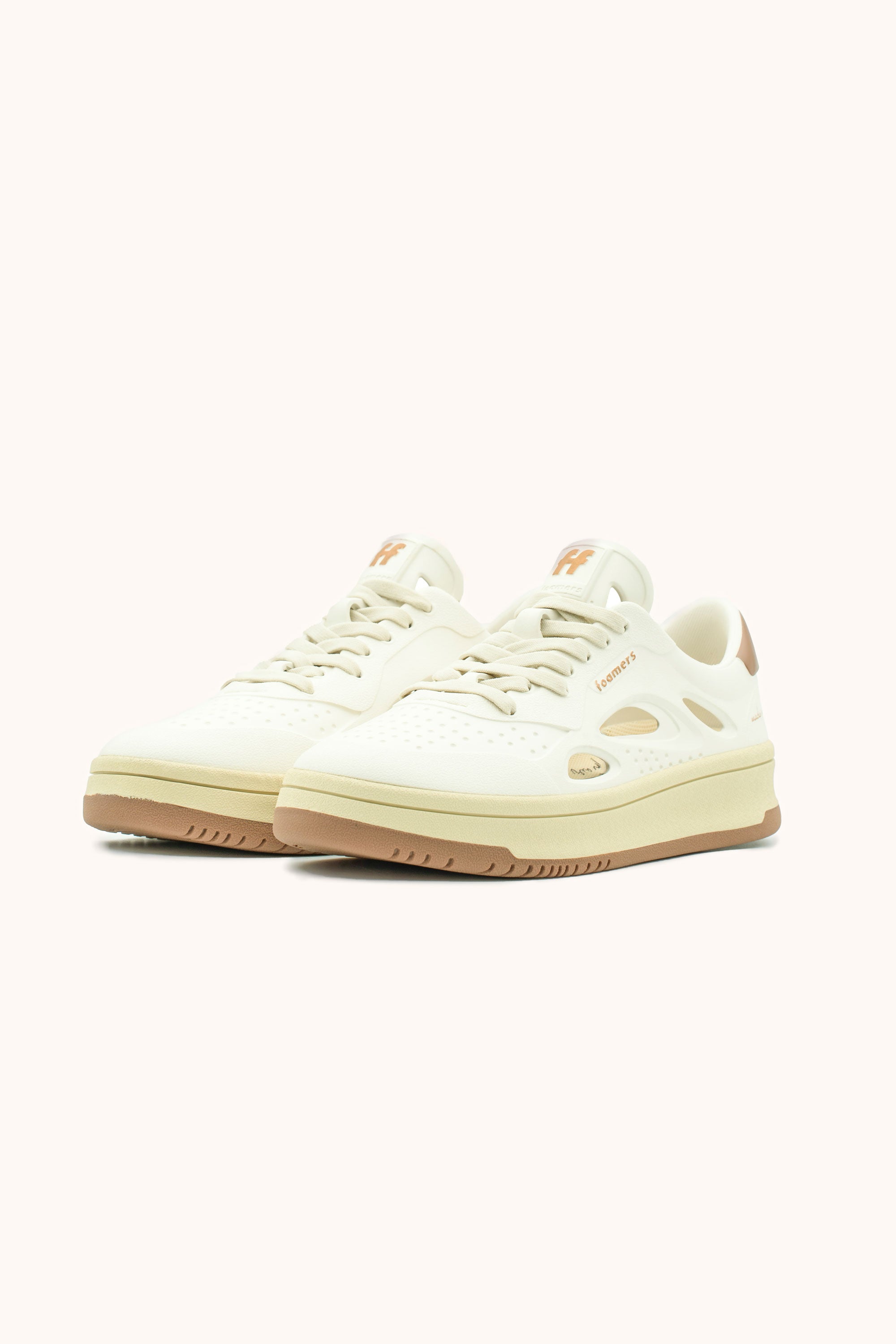 ♂ Sneakers Foamers ICON OFF WHITE/BEIGE/TAUPE - F2006