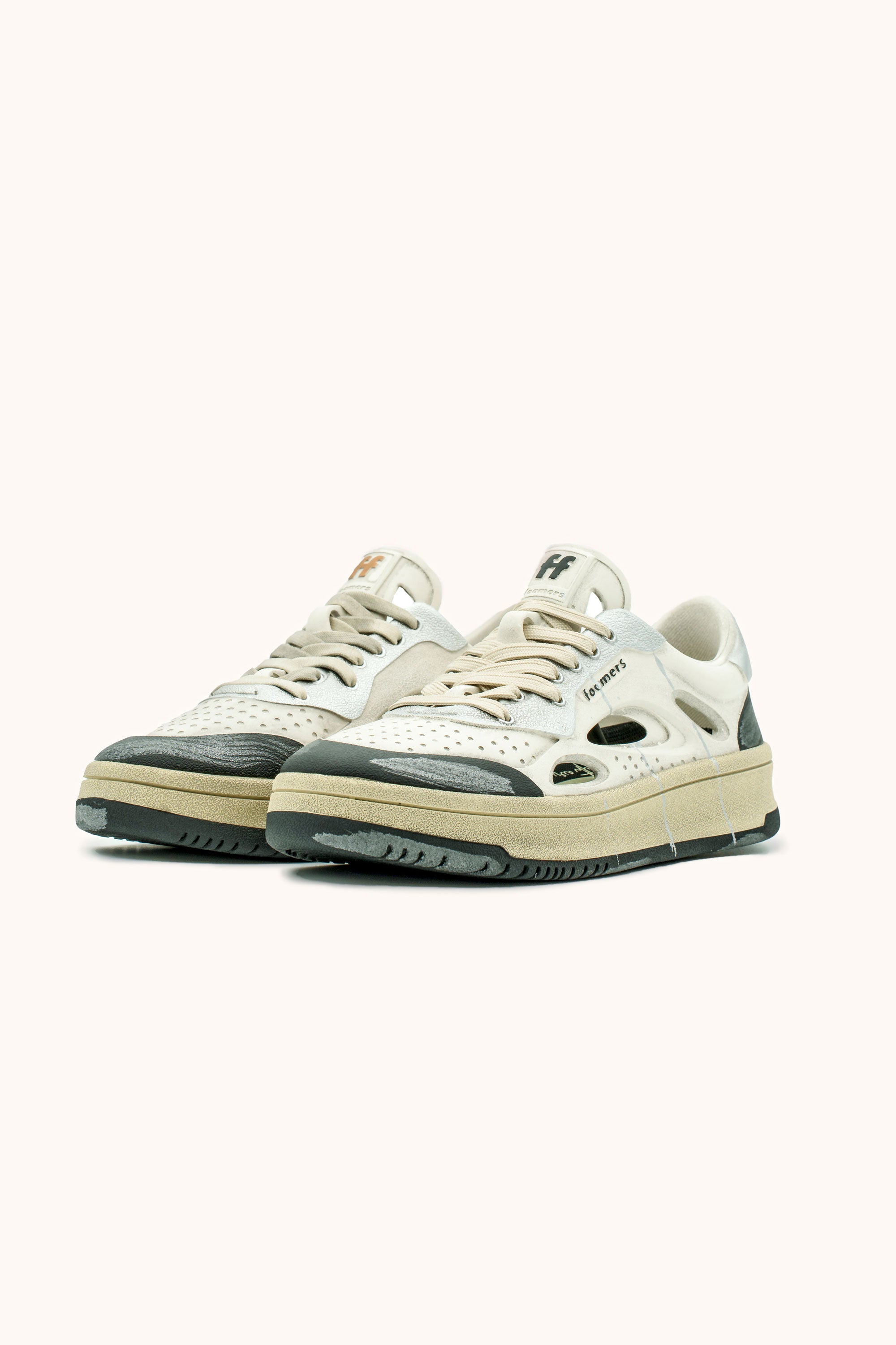 ♂ Sneakers Foamers ICON OFF WHITE/BEIGE/SILVER/BLACK - F6027